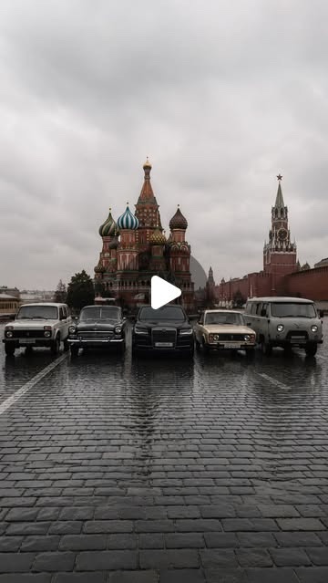 Cover: classic Russian cars lined up on Red Square in the rain